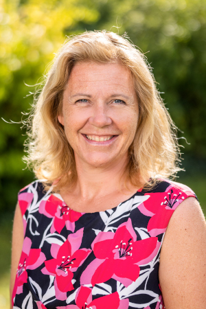 Mag.a Diana Reinhofer (RD)